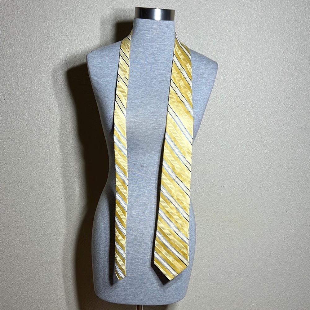 Michael Kors Gold Tie Classic Striped Accessory